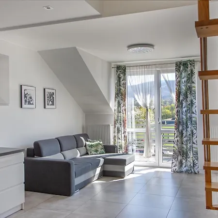 Apartament Dwupietrowy Beskid View *