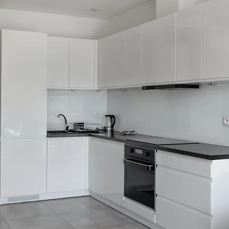 Dwupietrowy Beskid View ביילסקו-ביאלה